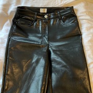 Aritzia Wilfred The Melina Pant Short Length High Waisted Size 2 Black